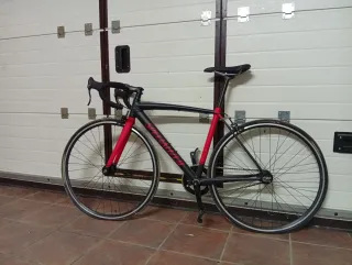 Bicicleta Specialized Pista Negra/Roja