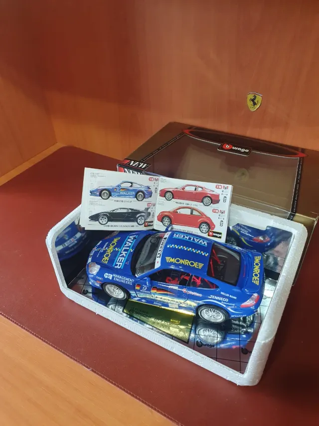 Porsche GT3 CUP Bburago scala da1/18