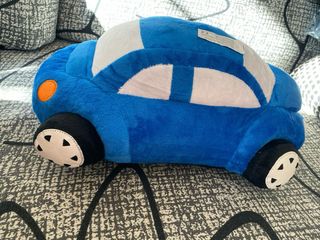 Peluche coche azul