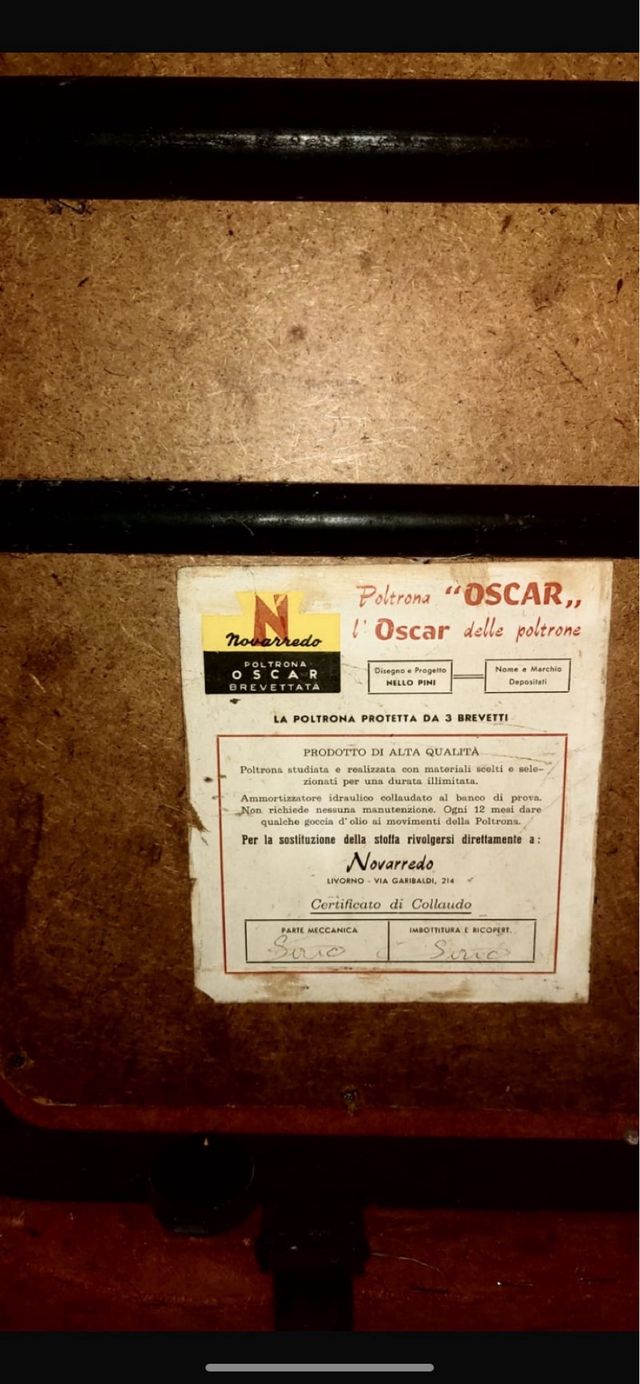 Poltrona Oscar  Vintage 
tessuto e metallo