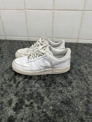 Nike Air Force 1 '07 Blancas Talla 41