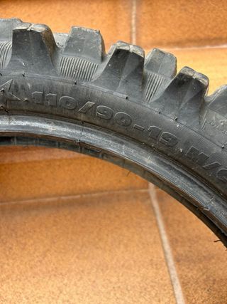 Neumático Dunlop Geomax 34 Michelin Starcross 5