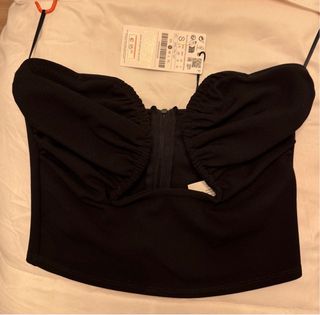 Top fiesta Stradivarius negro cremallera S