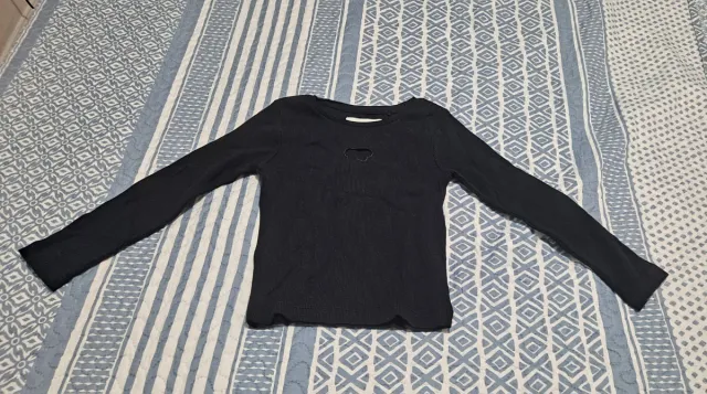 Camiseta negra niña manga larga