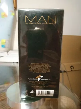 Colonia MAN by Creaciones y Fragancias.