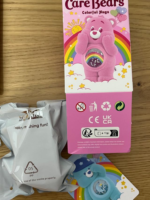 figura Care Bears Pop Mart Colorful hugs