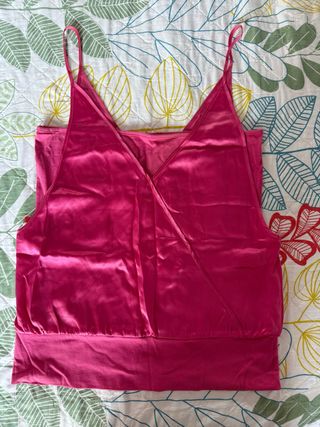 Top tirantes rosa satinado