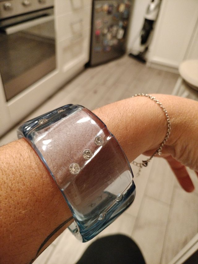 Bracciale in plastica con Swarovski