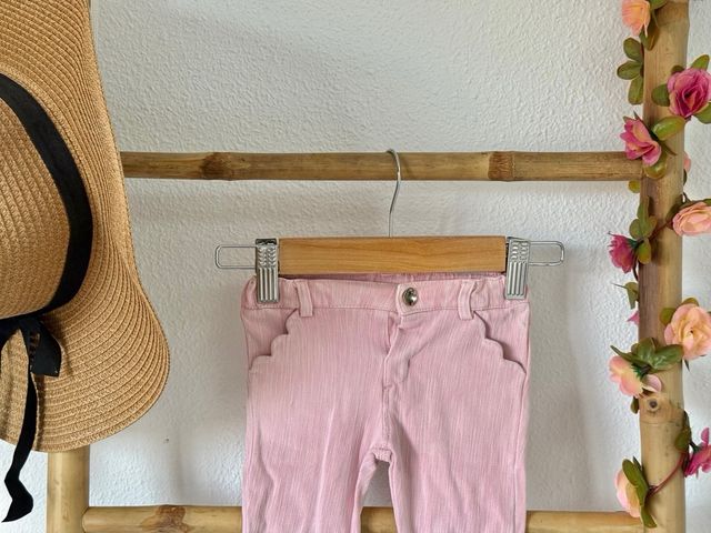 Pantalón elástico rosa niña
