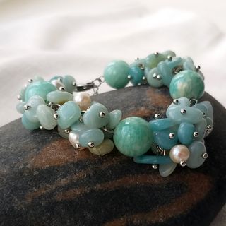 Pulsera Amazonita y Perlas Naturales
