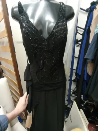 Tuta elegante nera con paillettes