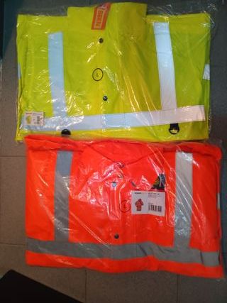 Abrigo Chubasquero Impermeable Naranja