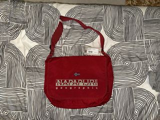 Borsa Tracolla Napapijri porta computer