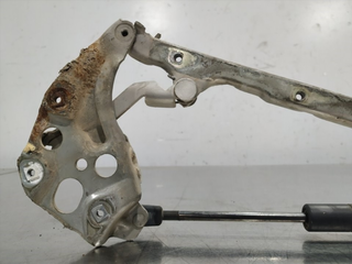 BISAGRA CAPO DERECHA MERCEDES-BENZ CLK (BM 208) C