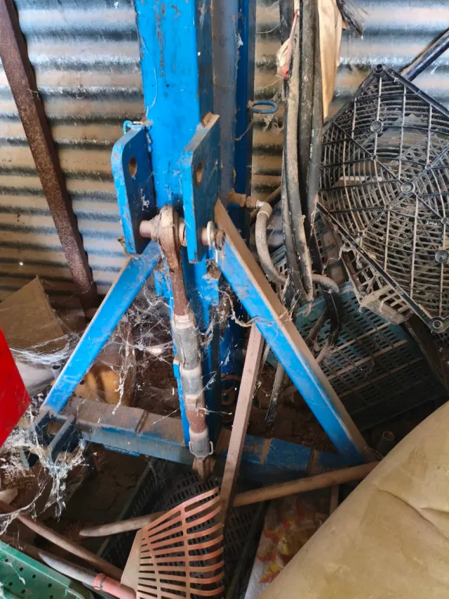 Pluma hidráulica para aceitunas