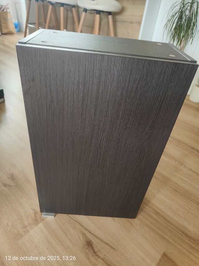 Mueble 4 baldas cristal marrón oscuro