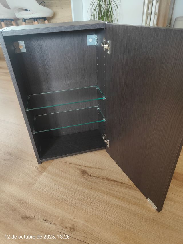 Mueble 4 baldas cristal marrón oscuro