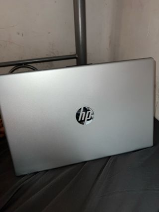 Portátil HP Plata