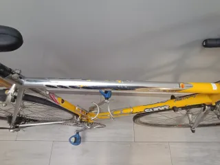 Bicicleta de carretera Sunn roader