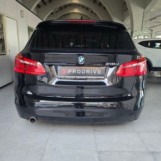 BMW 218D