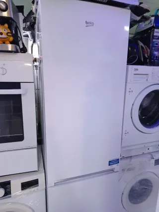 Nevera Beko Blanca