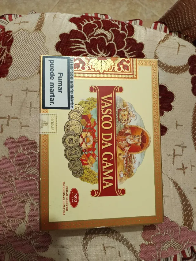 Caja de puros Vasco da Gama vacía  ortografía mart