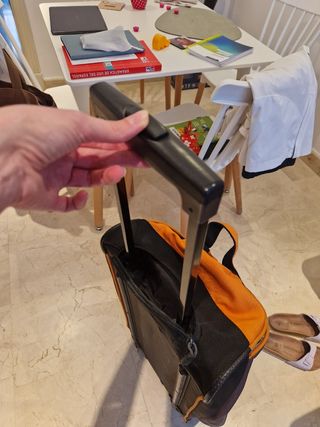 Maleta Samsonite Ruedas Naranja y Gris