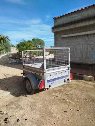 Remolque Norauto con papeles.150x100x100.asta