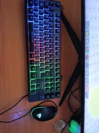 Teclado y Ratón Gaming GAME RGB