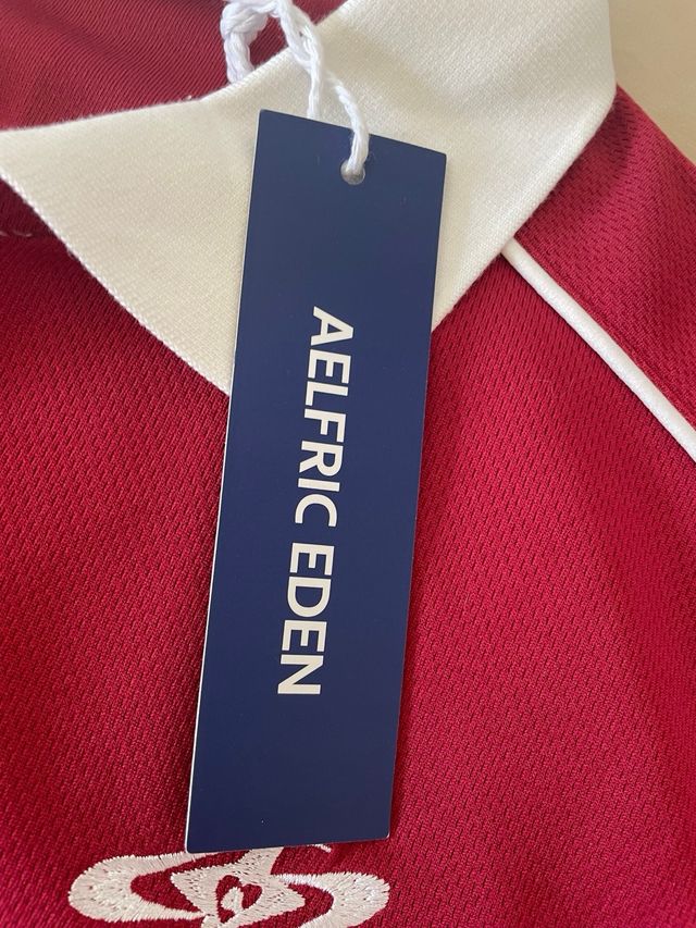 Camiseta Aelfric Eden Talla XS Roja