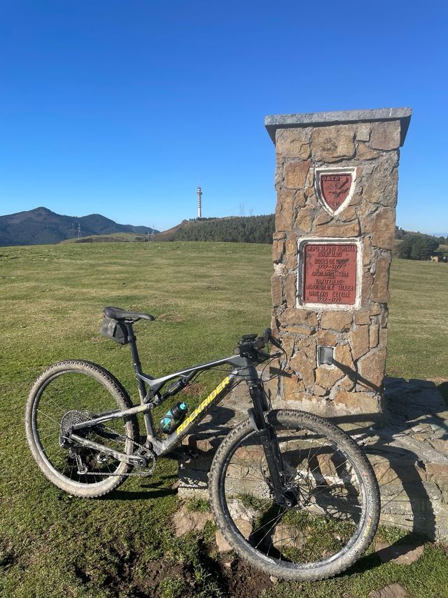 Bicicleta Rockrider XC500s Talla L (1,75-1,84)