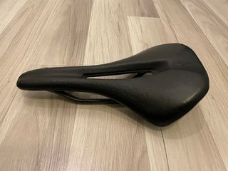 Sillín Specialized Phenom Carbono