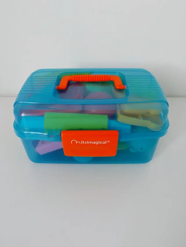 Maletín Play Doh. 30 piezas.