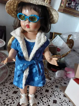 BAMBOLA MARIQUITA PÉREZ