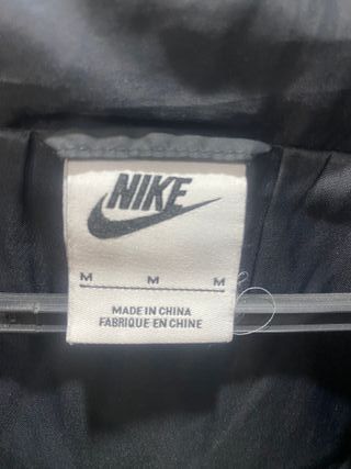 Chaqueta Nike Sportswear Therma-FIT Classic Mujer