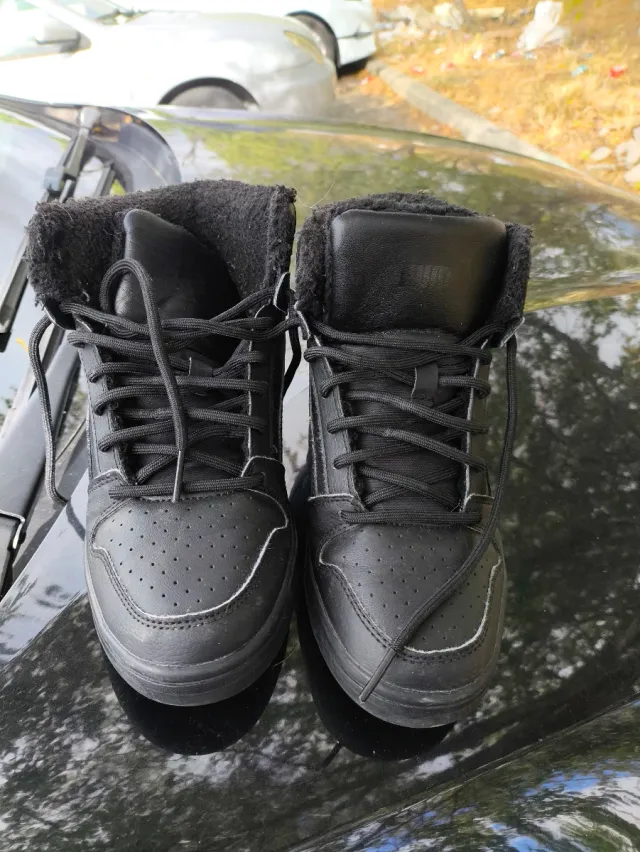 Zapatillas Puma Negras