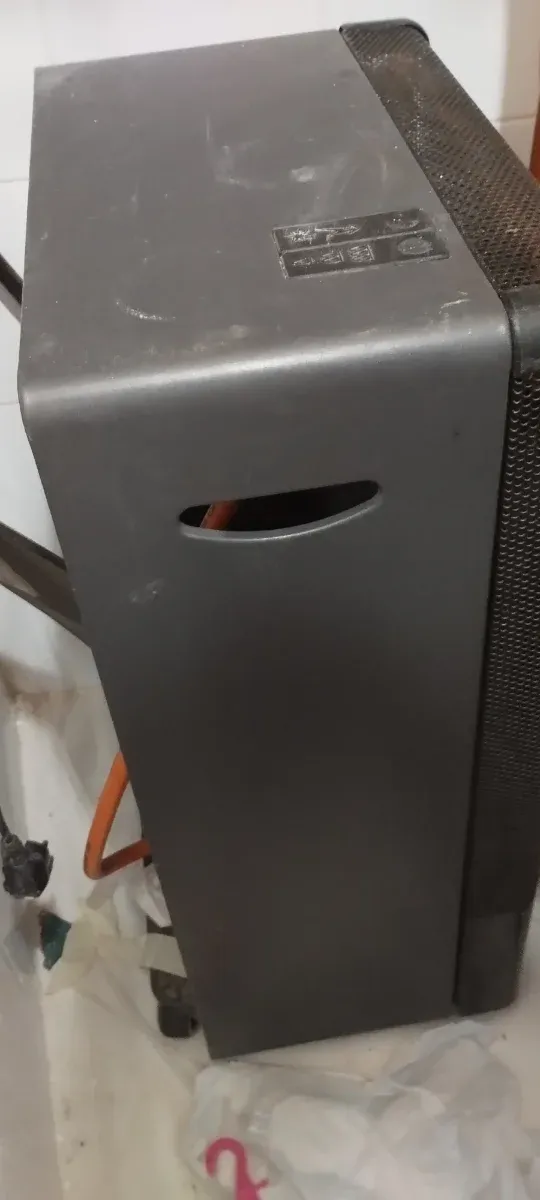 Estufa de gas butano gris metal