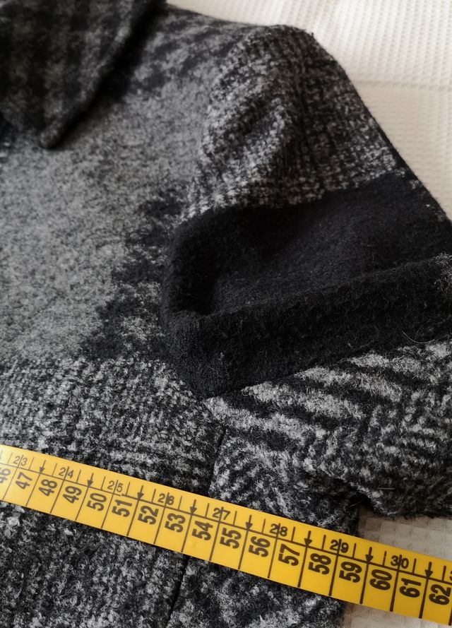 Abrigo Zara Lana chico Gris Negro