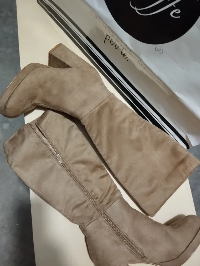 Stivali donna Missglobo beige n.36