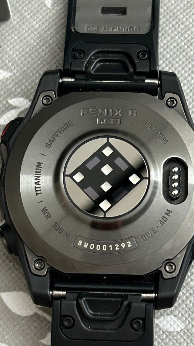 Garmin Fenix 8 Pro 47mm AMOLED Zafiro Titanio