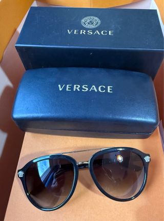 Gafas de Sol Versace Negras con Cristal Degradado 