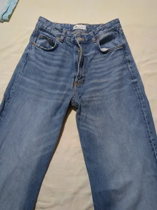 Pantalón tejano Zara mujer