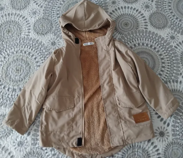 Chaqueta niño beige con forro talla 6 años 