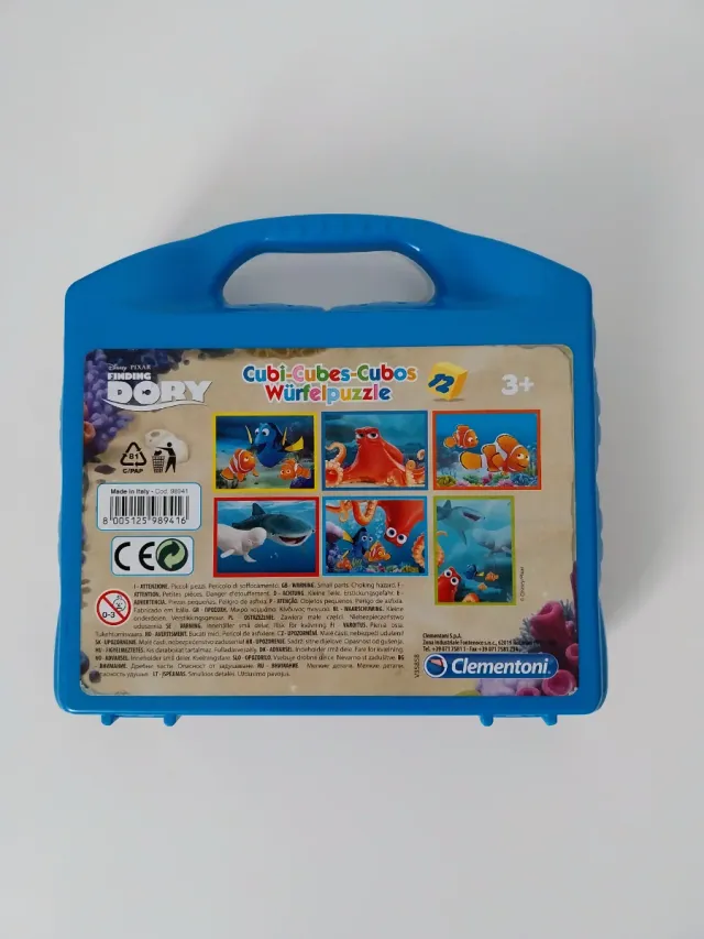 Puzzle cubos. Buscando a Dory. Clementoni.