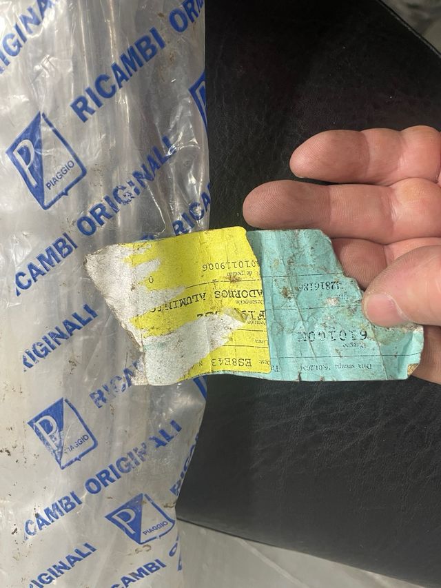 Kit Embellecedores Cofanos Vespa 150