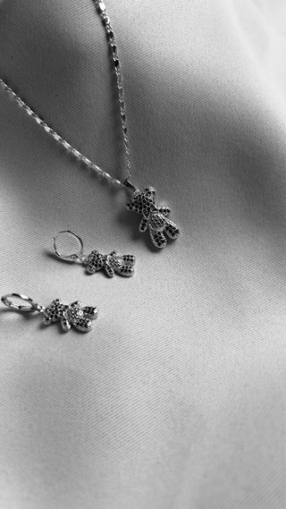 Conjunto oro laminado 18k osito circonitas