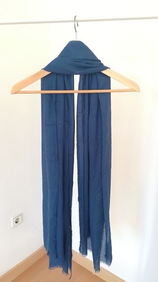 Pañuelo azul Zara