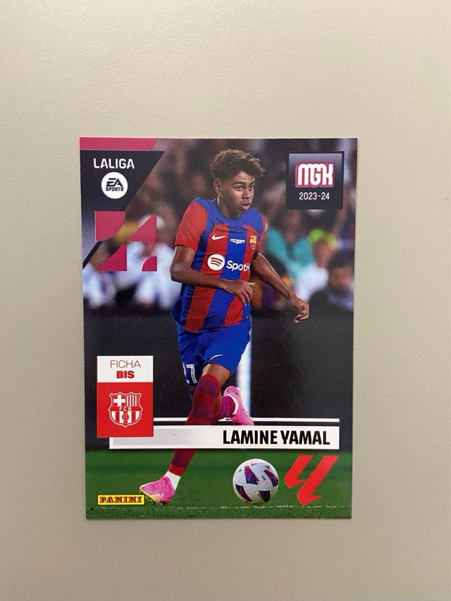 Megacracks 23/24. Lamine Yamal #108bis. Rookie