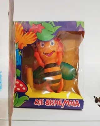 Ape Maia filoguidata Cosmec 1979