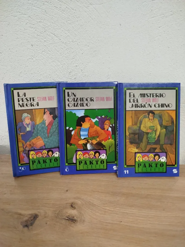 Libros de Pakto Secreto 